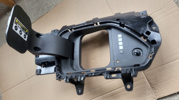 Hyundai OE GNIAZDO ŁADOWANIA KONA II Кришка Гніздо зарядки Hyundai Kona Electric II EV 23- OE 863CC-HF000 NEW