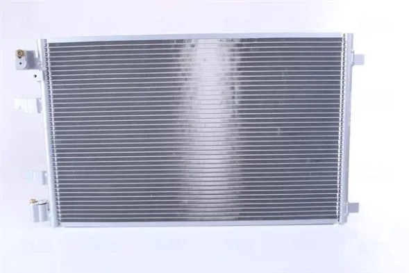 Nissens 940041 Конденсатор радіатора кондиціонування повітря 940041 nissens