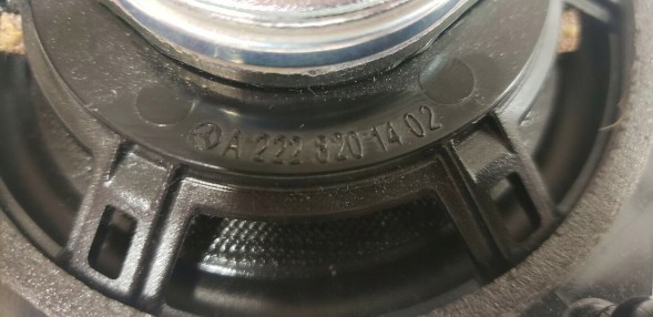 Mercedes-Benz OE A.222.820.1402 Airautopl Динамік на задню полицю BURMESTER Mercedes W213 C238 W222 C217 E S ОРИГІНАЛ