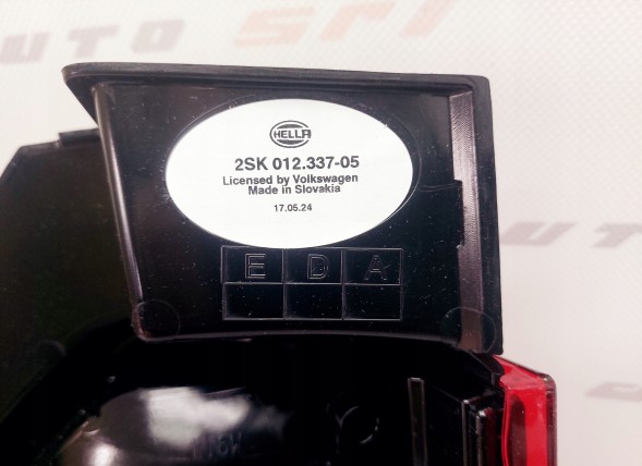 Volkswagen OE HELLA ЛІХТАР ЗАДНІЙ ЛІВИЙ 2SK012.337-051 VOLKSWAGEN T6