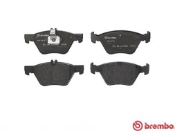 P50026 BREMBO Комплект гальмівних колодок з 4 шт дисків