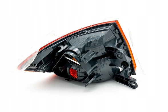 BMW OE 63217312846 Ліхтар задній в праве крило BMW F30 F80