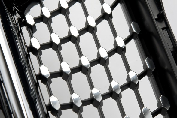 Китай GR025056 Атрапа гриль DIAMOND Mercedes GLA X156 ЧОРНИЙ ГЛЯНЕЦЬ 13–16 (PRE-LIFT)