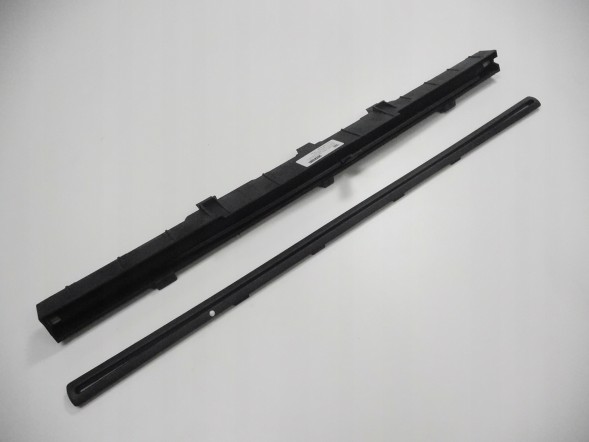 Faurecia Рулонна штора накладка FAURECIA Ford 4M51-A264A40-A