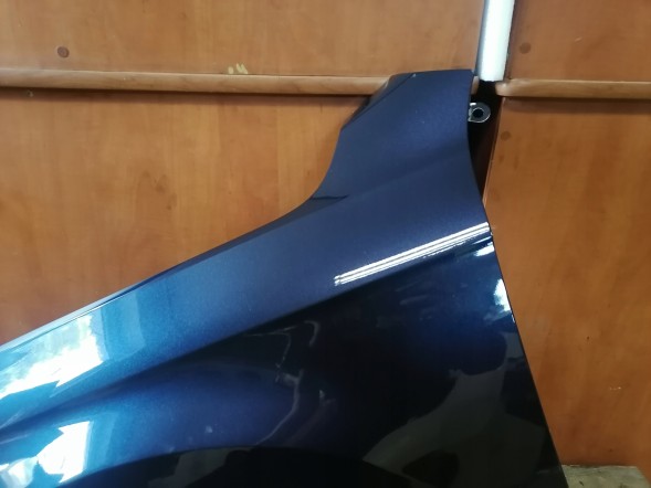 Polcar BŁOTNIK LEWY PASSAT B7 LH5X БРИЗКОВИК ЛІВИЙ PASSAT B7 LH5X