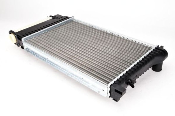 Thermotec D7B017TT Охолоджувач двигуна thermotec d7b017tt