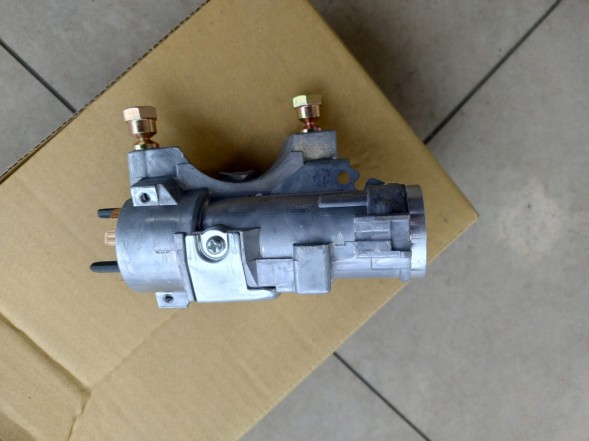 NTY 4B0905851B 4B0905851C 4B0905851FM 4B0905851P 4B0905851Q NOWA STACYJKA OBUDOWA KORPUS VW EXEO AUDI A4 B6 B7 VW POLO 2002- SHARAN 03-TRANSPORTER 2003- НОВА СТАНЦІЯ VW EXEO AUDI A4 B6 B7 VW POLO 02- SHARAN 03-ТРАНСПОРТЕР 2003-