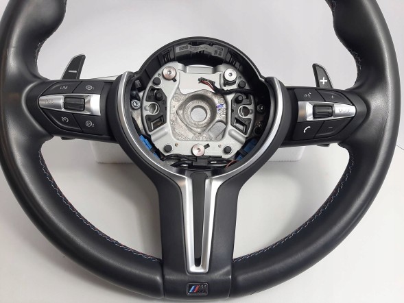 BMW OE 7847606 BMW F80 M3 F82 M4 F87 M2 Кермо M Sport Pakет НОВА Шкіра
