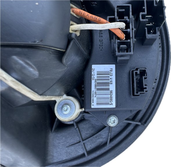 Mercedes-Benz OE WENTYLATOR NAWIEWU REGULATOR DMUCHAWA MERCEDEA A W169 ORYGINAL 1698201342 KOMPLET ВЕНТИЛЯТОР ПРИПЛИВНИЙ РЕГУЛЯТОР ПОВІТРОДУВКИ MERCEDEA A W169 OM 1698201342 КОМПЛЕКТ
