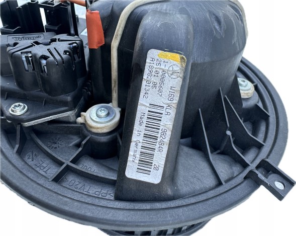 Mercedes-Benz OE WENTYLATOR NAWIEWU REGULATOR DMUCHAWA MERCEDEA A W169 ORYGINAL 1698201342 KOMPLET ВЕНТИЛЯТОР ПРИПЛИВНИЙ РЕГУЛЯТОР ПОВІТРОДУВКИ MERCEDEA A W169 OM 1698201342 КОМПЛЕКТ
