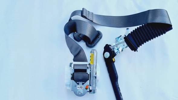 FoMoCo 34251623GMEA FORD F150 КРЕПЛЕННЯ РЕМЕНЯ БЕЗПЕКИ ЛІВА ПЕРЕДНЯ