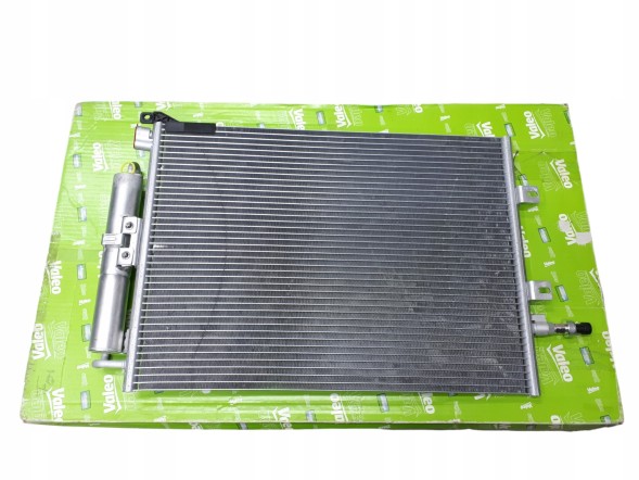 Valeo 818165 Конденсатор охолодження кондиціонера valeo renault clio iii modus / grand modus