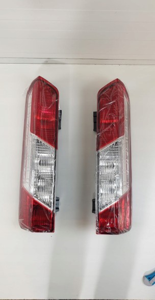 Китай 2145896325 ЛАМПИ ЗАДНІ КОМПЛЕКТ FORD TRANSIT MK8