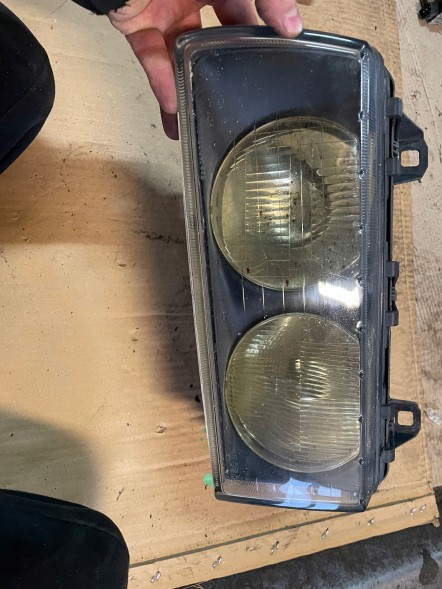 BMW OE Reflektory lampy przednie BMW e36 BOSCH soczewki Лампа ліва передня bmw e36 купе кабріолет седан універсал європа bosch ліфт