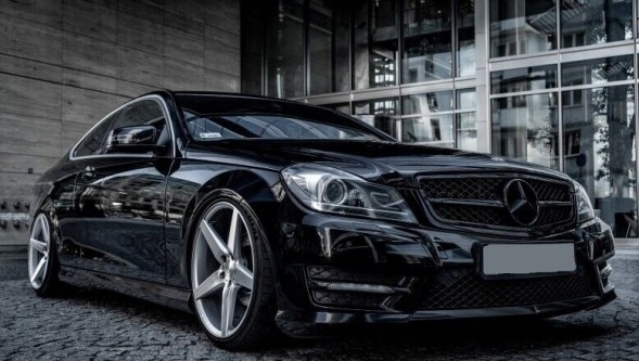Automaniac A204070 АТРАПА ГРИЛЬ MERCEDES C W204 C204 AMG ЧОРНИЙ МАТ