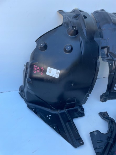 BMW OE KKDA BMW G80 G82 G83 NADKOLE PRAWE PRAWY PRZÓD M PAKIET 8070522 8070504 BMW G80 G82 G83 ПЕРЕДНЯ ПРАВА НАКЛАДКА КРИЛА ПРАВА ПЕРЕДНЯ ЧАСТИНА M ПАКЕТ 8070522 8070504