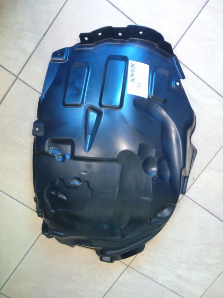 Mercedes-Benz OE НАДКОЛЕСО MERCEDES W206 C-KL ПЕРЕДНЄ ЛІВЕ ч. ПЕРЕДНЄ 2068840300 ОРИГ.*
