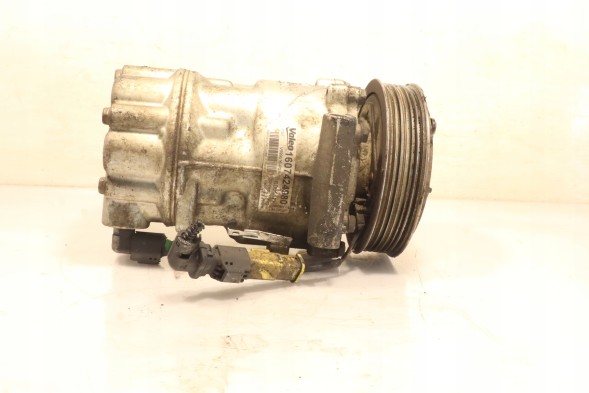 Valeo 1607424980 Компресор кондиціонера valeo val813179