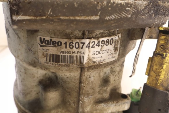 Valeo 1607424980 Компресор кондиціонера valeo val813179