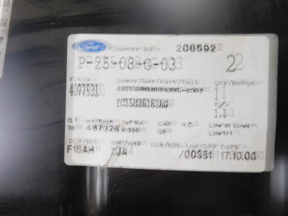 Ford OE Пластина кузовна ліва Ford Transit 2000-2006 OE 4077931
