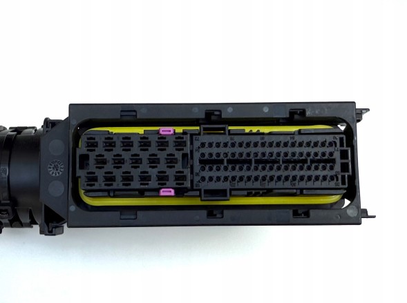Китай WTYCZKA ZAROBIONA EDC7 89 PIN BOSCH РОЗ'ЄМ ШТЕКЕР BOSCH 89 PIN ECU EDC7 1928404195