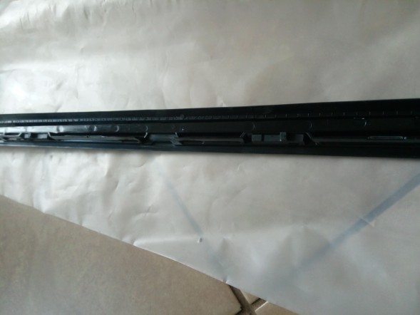 Toyota OE 75535-10060 CZESCIAUTO ПРАВА ВЕРТИКАЛЬНА ПЛА́НКА ЛОБОВОГО СКЛА TOYOTA C-HR 75535-10060 НОВА ОРИГІНАЛ