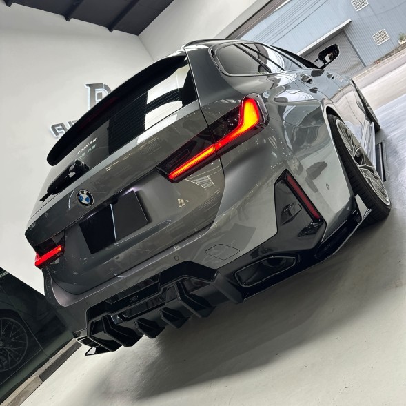 Китай KR0132012E Задній дифузор BMW G20 / G21 LCI M-Performance ABS Чорний Сапфір KORE