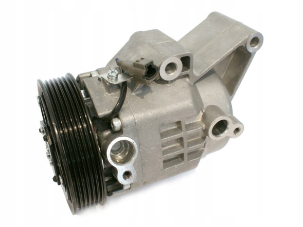 EURO KLIMA 9260000C33 / A4201114B00100 Компресор кондиціонера mazda 9260000c33 / a4201114b00100