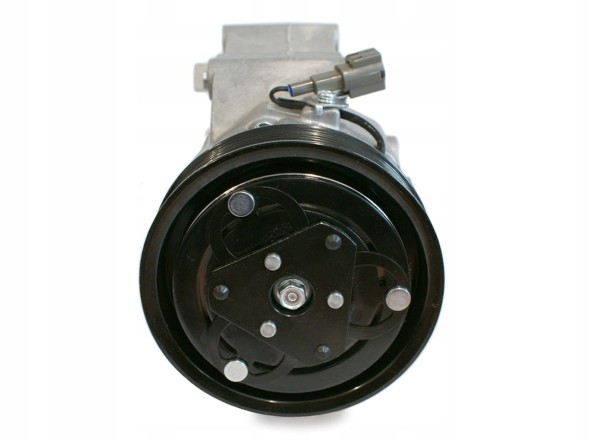 EURO KLIMA 9260000C33 / A4201114B00100 Компресор кондиціонера mazda 9260000c33 / a4201114b00100