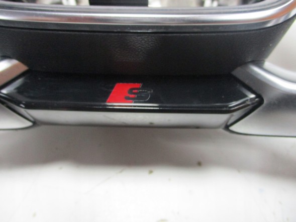 Kia OE Кермо 4KE419091B AUDI A6 A7 A8 Q8 Q7 S NEW