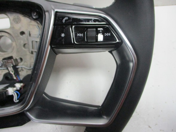 Kia OE Кермо 4KE419091B AUDI A6 A7 A8 Q8 Q7 S NEW