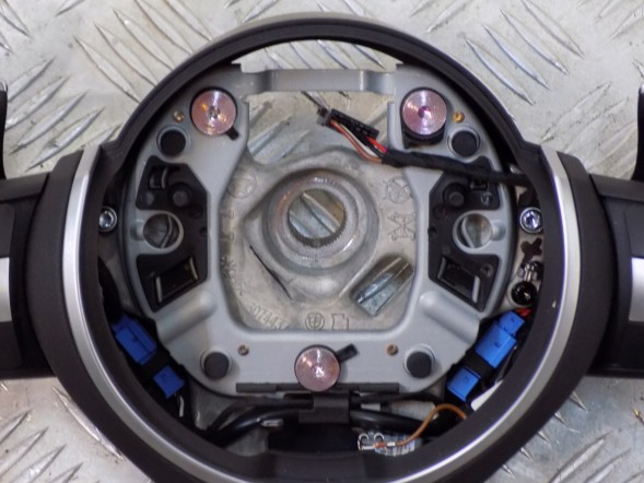 BMW OE BMW X2 F39m BMW F39 F48 MULTIF M-PAK шкіряний кермо