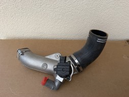 Alfa Romeo OE 50558611 03.07.26 ALFA ROMEO STELVIO QV ТРУБКА ІНТЕРКУЛЕРА 50558611 ОРИГІНАЛ