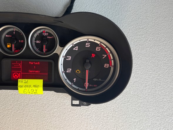 Alfa Romeo OE ЛІЧИЛЬНИК ПРИЛАДОВА ПАНЕЛЬ СПІДОМЕТР ALFA ROMEO MITO 1,2 A2C84849801 50531025 VDO