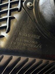 Renault OE Корпус повітряного фільтра Renault Clio II 3.0 V6 Новий Оригінальний 8200199158