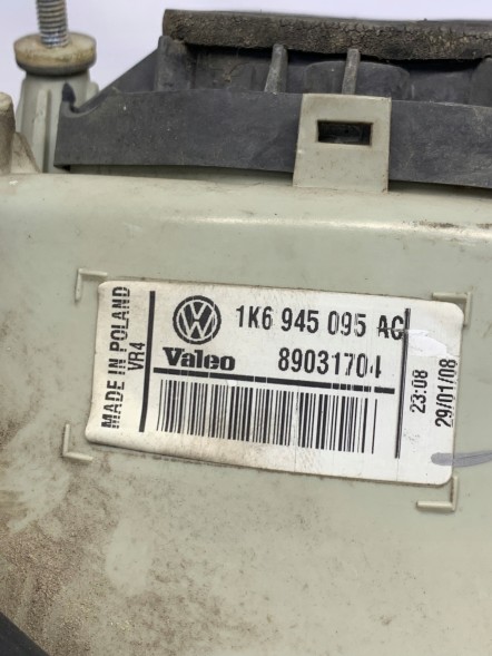 Volkswagen OE LAMPA TYLNA LEWA 89031819 VOLKSWAGEN VAG ЛАМПА ЗАДНЯ ЛІВА 89031819 VOLKSWAGEN VAG