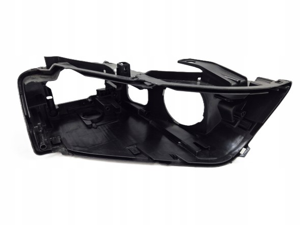 DParts Obudowa reflektora Audi Q3 8U Xenon lift prawa (2014-2018) Корпус рефлекотра балончик лампи ксенон - audi q3 8u ліфт 14-18 права