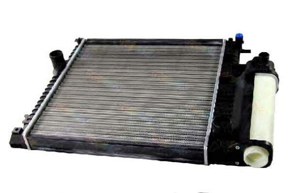 Thermotec D7B009TT Охолоджувач двигуна thermotec d7b009tt