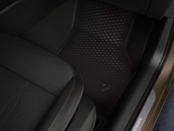OE 5FG061500A041 FORMENTOR Гумові килимки 1,5 ETSI MHEV SEAT/CUPRA_GRUPA VAG