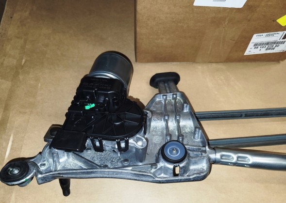 Citroen OE 9810327980 GFDGDG МЕХАНІЗМ СКЛООЧИСНИКІВ PEUGEOT 308 Т9 9810327980