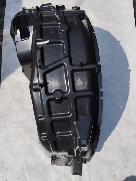 Citroen OE 9852312680 НАКЛАДКА ЛІВОГО ЗАДНЬОГО КРИЛА CITROEN C3 E-C3 IV 24- ОРИГІНАЛ