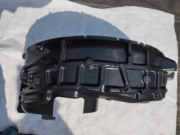 Citroen OE 9852312680 НАКЛАДКА ЛІВОГО ЗАДНЬОГО КРИЛА CITROEN C3 E-C3 IV 24- ОРИГІНАЛ