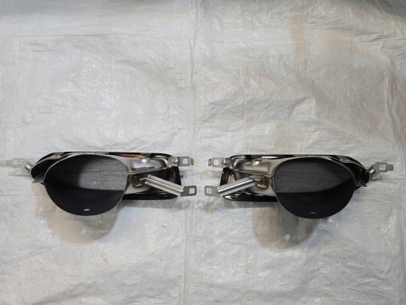 BMW OE RURA KOŃCOWKA WYDECHU BMW 7 G11 8064763 8064764 Bmw 7 g11 g12 наконечник глушника чорний комплект пара 8064763 8064764
