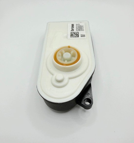 BMW OE 9854640 Silniczek Żaluzji BMW BMW G01 G02 G11 G12 G30 G31 ДВИГУН РОЛЕТИ ШТОРКИ 9854640