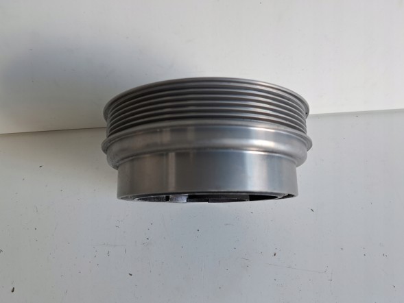 BMW OE BMW F39 F45 F48 MINI F54 F55 F56 F57 TŁUMIK DRGAŃ KOŁO PASOWE 8579926 ORG. BMW F39 F45 F48 MINI F54 F55 F56 F57 ГЛУШНИК ВІБРАЦІЇ РЕМІННЕ КОЛЕСО 8579926 ОРГ.