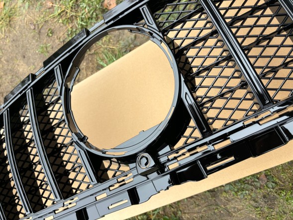 Китай 356556 Манекен GRILL W213 lift Mercedes E 2020+ BLACK gt Panamericana