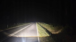 CHINA LED-A14-4300K Проектори bi-led aes a14 4300k 2.5″ - класичний колір, сучасна оптика