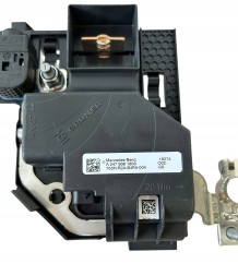 Mercedes-Benz OE A2479061803 A 247 906 18 03 glp Плюсова клема Mercedes W247 A2479061803