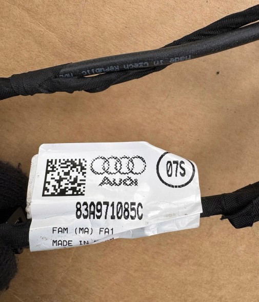 Audi OE Instalacja Zderzaka Przód Przedniego Wiązka PDC 83A971085C AUDI Q3 83A 6XPDC KAMERA Джгут проводів для переднього бампера з датчиками PDC 83A971085C для AUDI Q3 83A