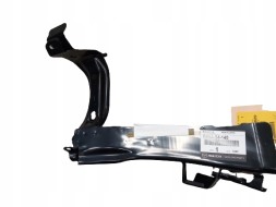 Mazda OE B45A-54-140 передня обшивка